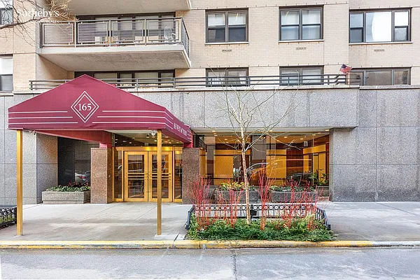 165 West 66th Street #3R in Lincoln Square, Manhattan