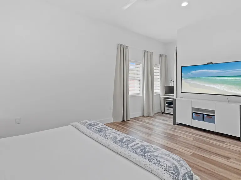 24 Captiva Cir — Photo 40