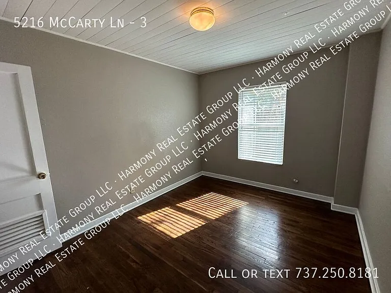 5216 McCarty Ln #3 — Photo 8