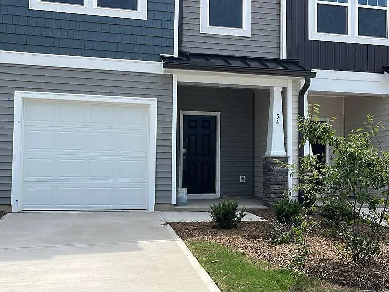 54 Amaryllis Ln — Photo 2