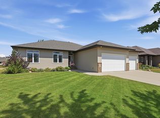168 30th Ave E, West Fargo, ND 58078
