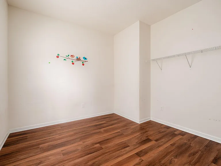422 Keith Way — Photo 41