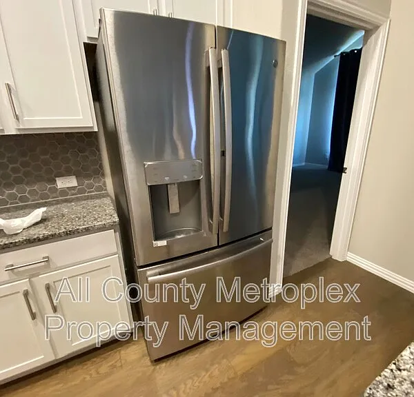 1602 Emerald Brook Ct — Photo 7