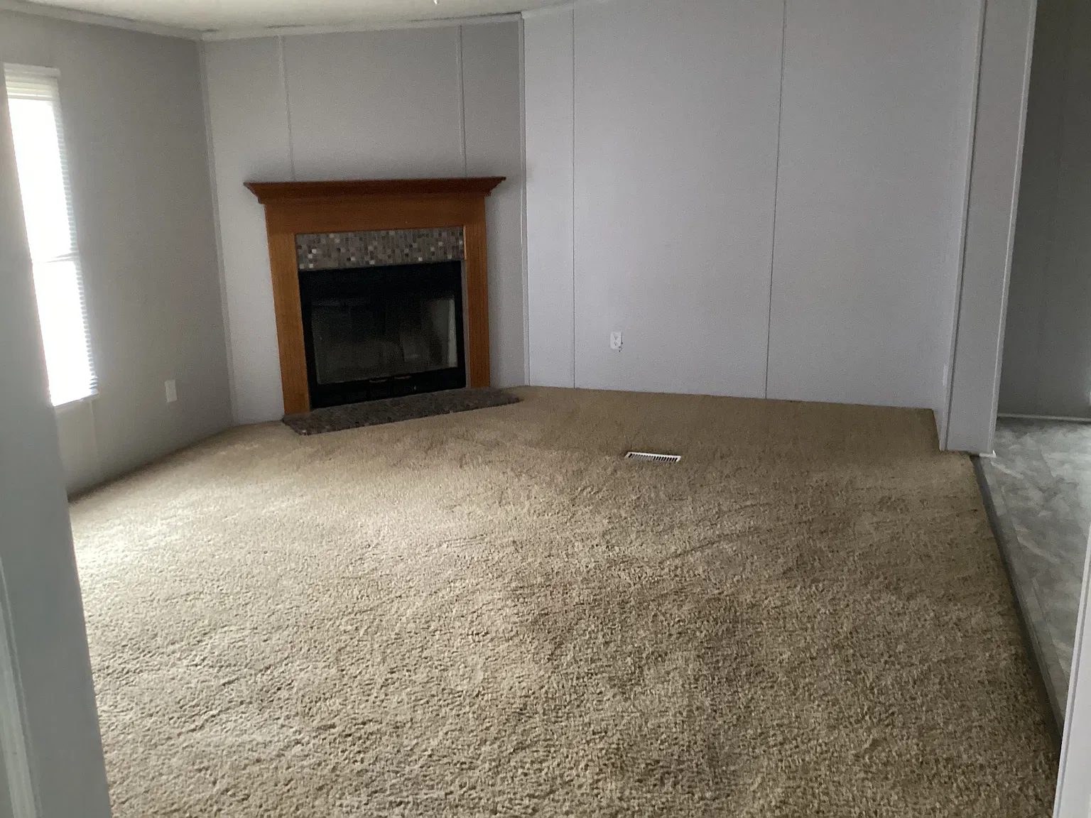 3 bed, 1700 sqft, $1,650 — Photo 2