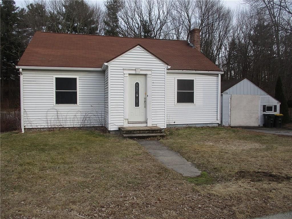 99 N Main St, Pascoag, RI 02859 Zillow