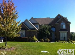 4408 Philip Ln, Commerce Township, MI 48382