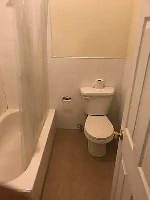 Rented by Perry Associates NYC Inc | media 8