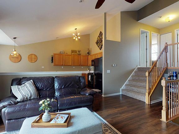 4th image of 1761 Maplewood Ct #1761