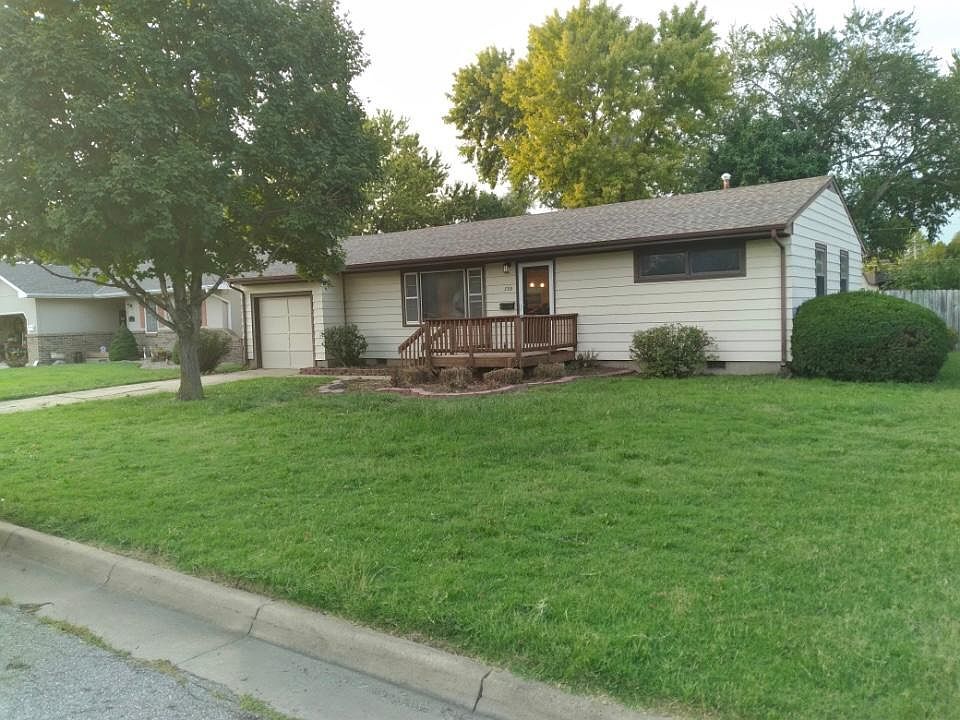 1st image of 739 Max Ave