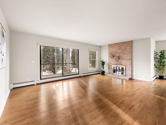 2nd image of 3030 Saint Albans Mill Rd APT 115