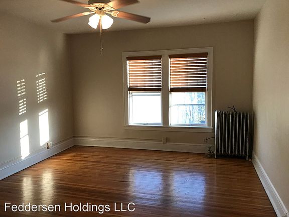 3rd image of 1915 2nd Ave S #16