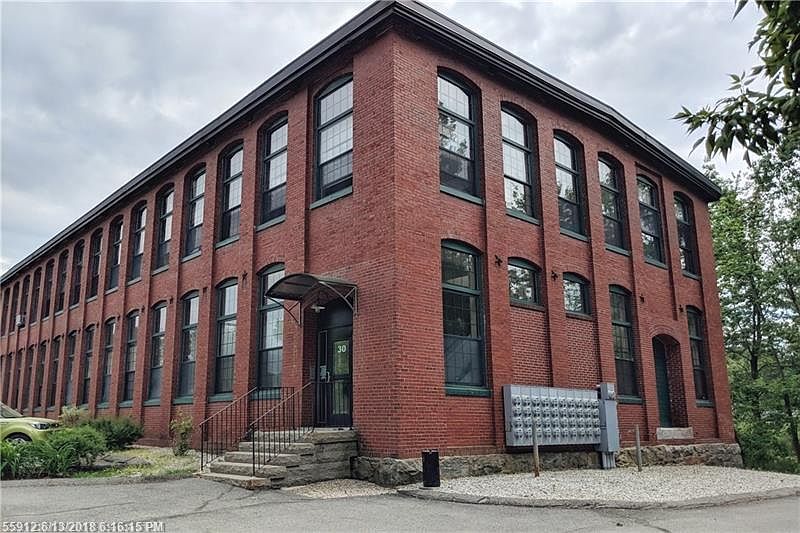 1st image of 30 Lincoln St APT 208