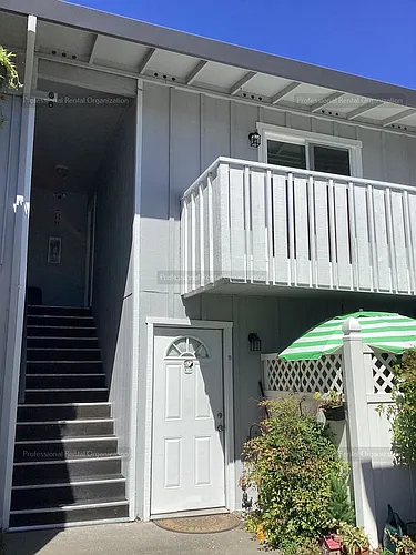 445 S E St #20 Photo 1