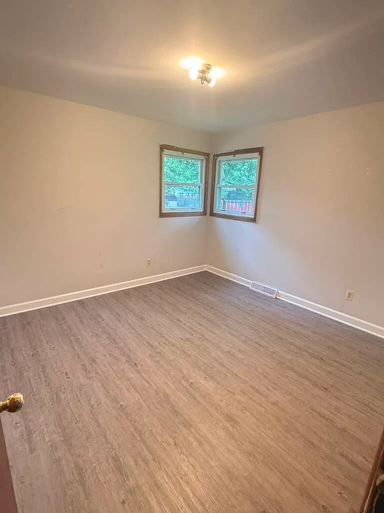 8111 Fort Foote Road - 5 — Photo 3