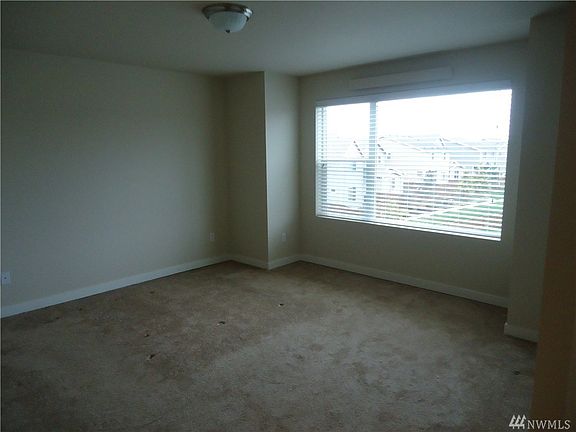 5th image of 17412 118th Avenue Ct E Unit A