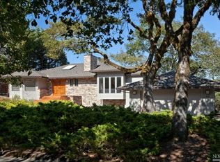 870 Wild Oak Dr, Santa Rosa, CA 95409