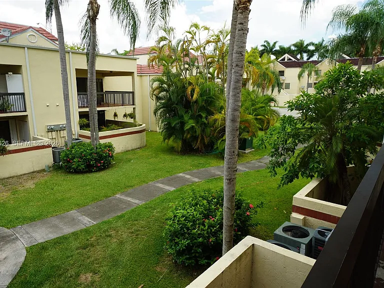 13015 SW 88th Ter S #201-B — Photo 37