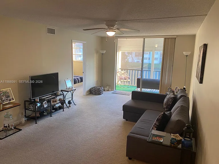 361 S Hollybrook Dr #206 — Photo 11