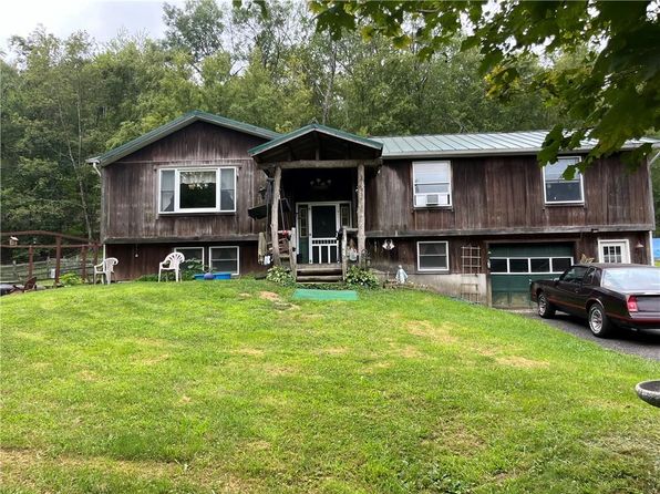 98 Oswego Road