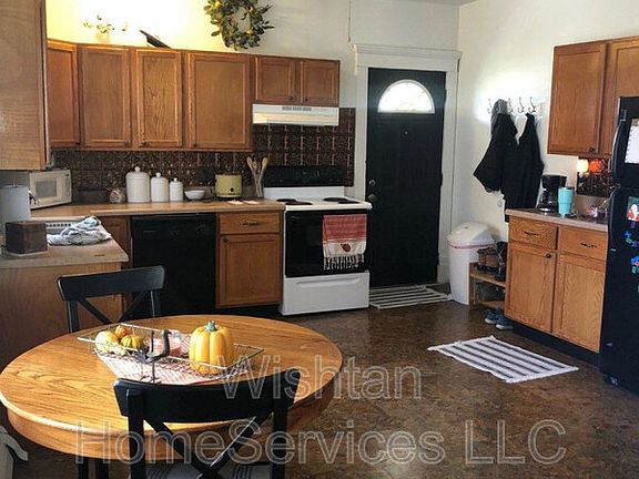 5th image of 401 W Wheeler St #1