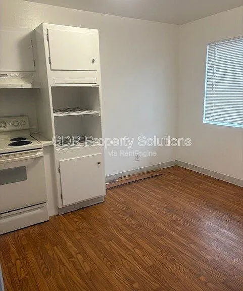 1201 Iron Ave SW #22 — Photo 3