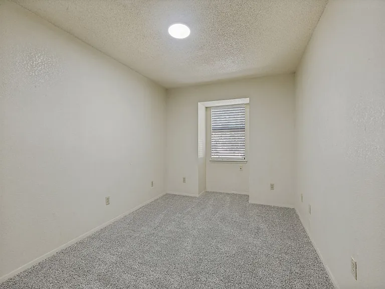 1416 Arvel Cir — Photo 11