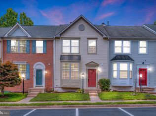 906 Pinnacle Dr, Stafford, VA 22554