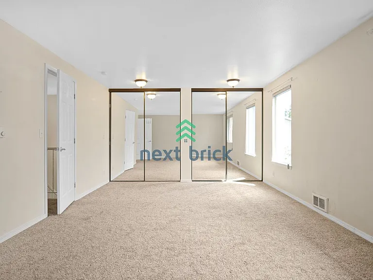 18505 20th Dr SE #BOTHELL 18505 — Photo 9