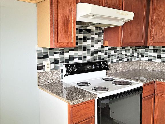 4th image of 12500 Brookglade Cir Unit 163