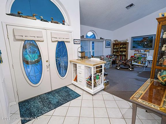 5th image of 1005 Druid Rd