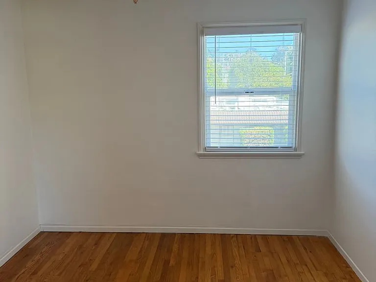 3805 Voltaire St — Photo 17