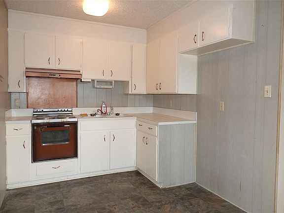 4th image of 222 Avolyn Dr