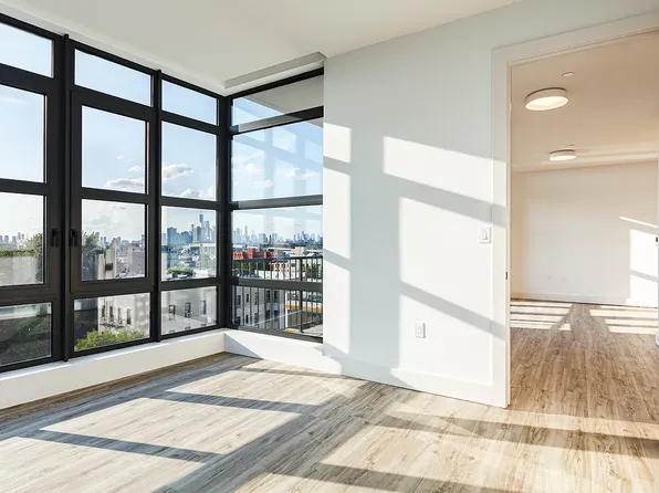 584 Fourth Avenue image 2 of 40