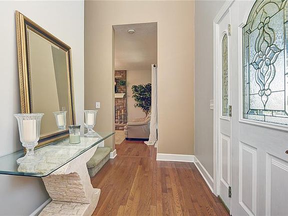 3rd image of 104 Flamingo Dr