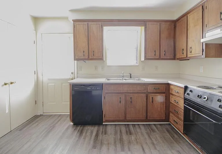 284-2 Northridge Dr — Photo 6