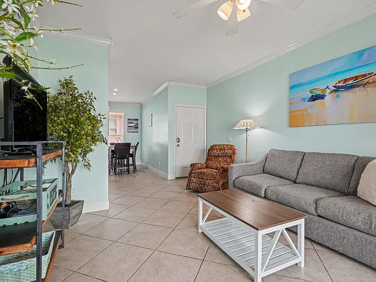 7000 Seawall Blvd #622 — Photo 5