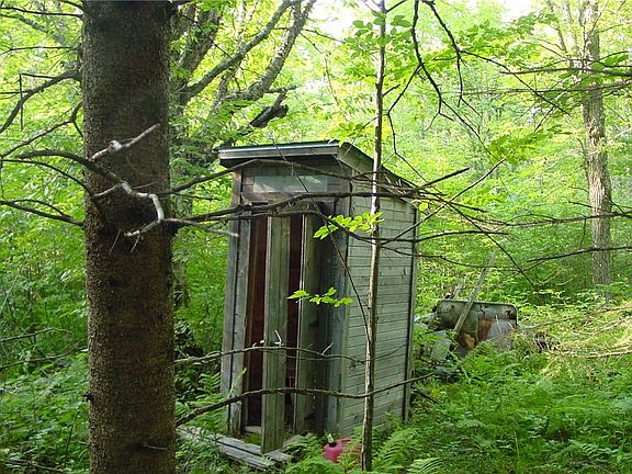 2nd image of 40 Acres Fedyn Road
