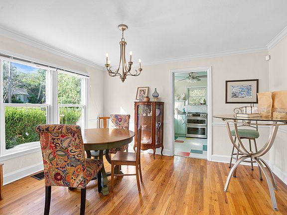5th image of 2524 Woodfin Ave