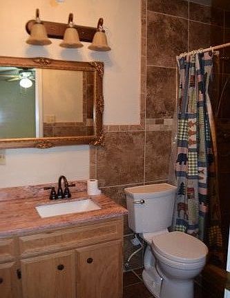 4th image of 9725 Indian Creek Ln
