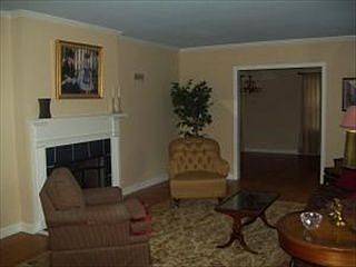 3rd image of 2714 Lovers Ln