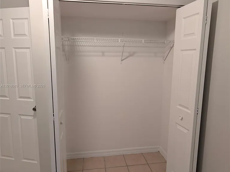 6009 SW 19th St #6009 — Photo 17