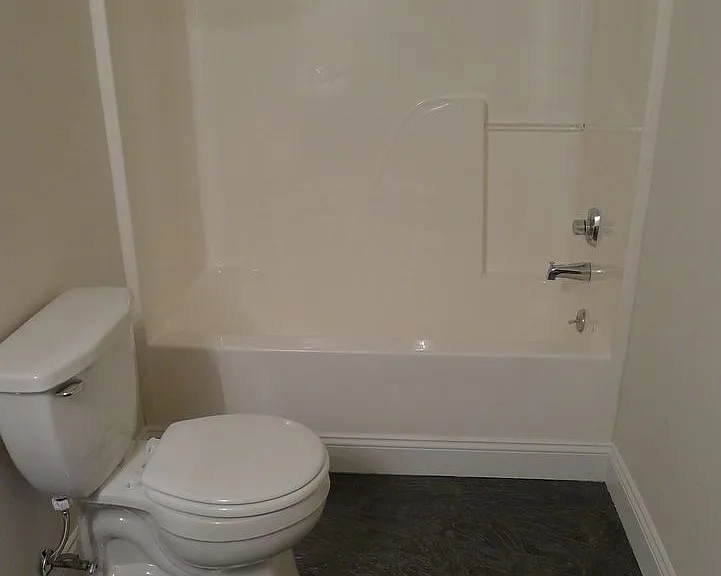 Garfield Lofts — Photo 19