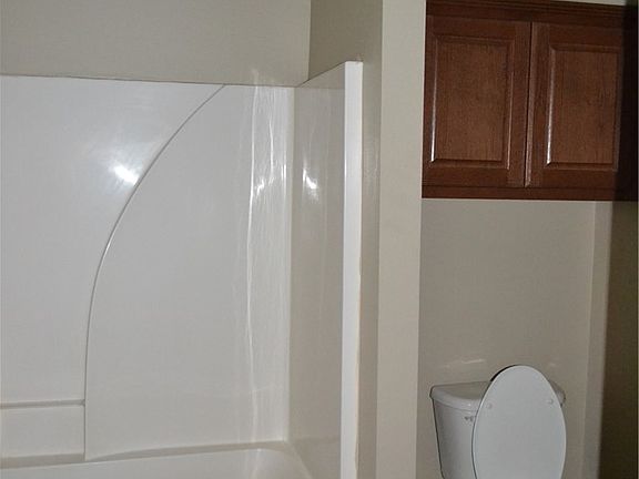 5th image of 2524 Teal Dr