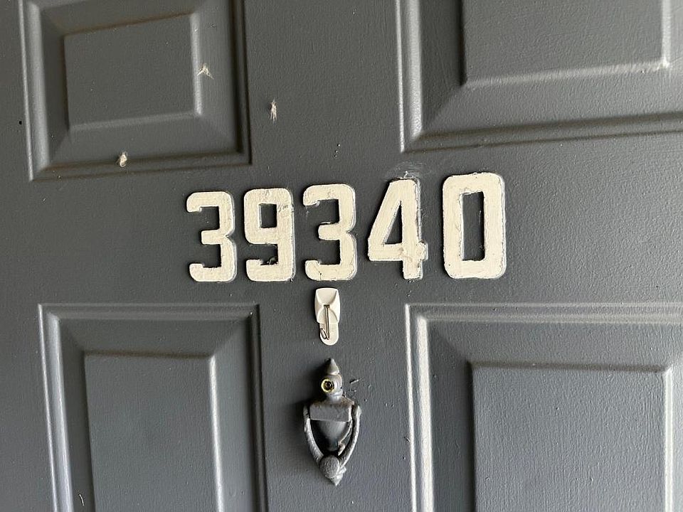 1st image of 39340 Greenmeadow Dr