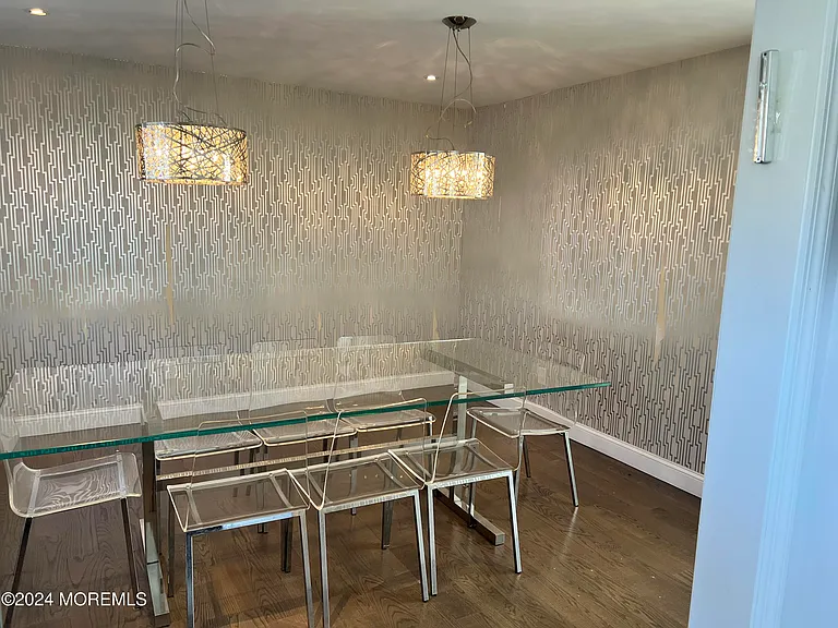 80 Cooper Ave — Photo 7