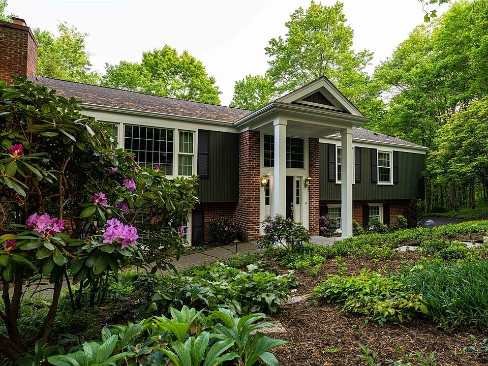 1st image of 4233 Yarmouth Dr