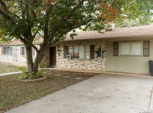 708 Wimberly St, Uvalde, TX 78801