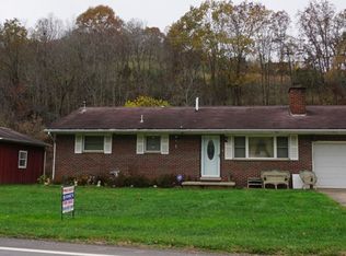 1174 Charleston Rd, Spencer, WV 25276