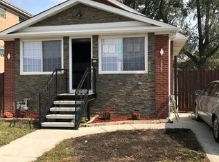 1025 S 25th Ave, Bellwood, IL 60104