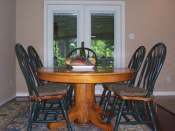 5th image of 10712 Sunbelt Dr